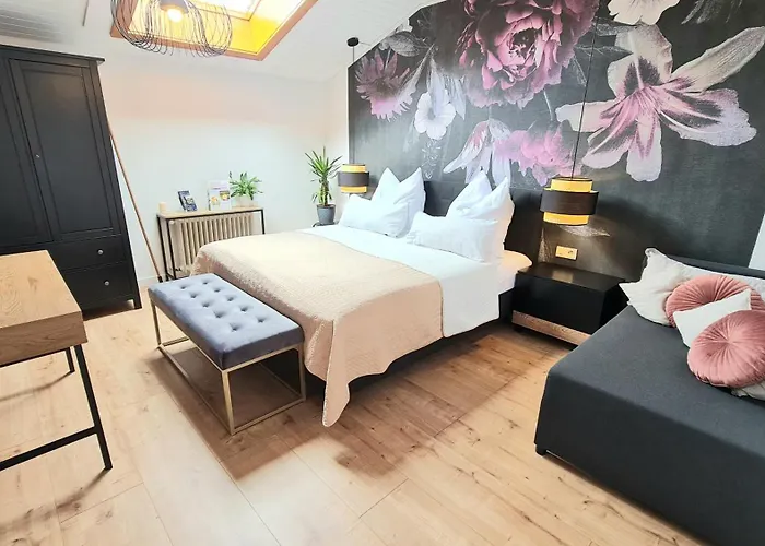 Krueger 'apartment Luke' *